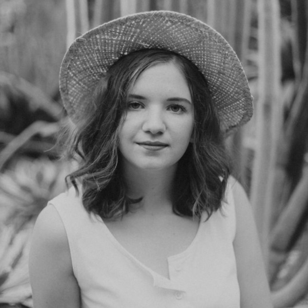 Meet your Posher, Sienna